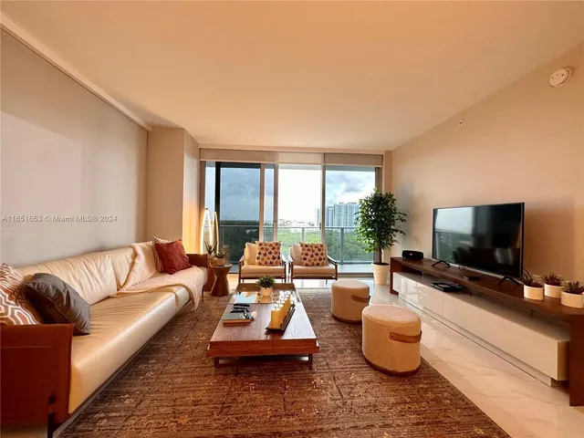 $920,000 | 16385 Biscayne Boulevard, Unit 1201, North Miami Beach, FL 33160