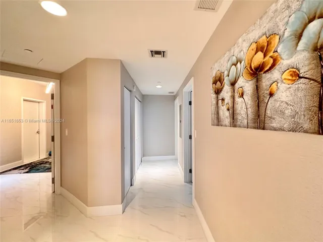 $920,000 | 16385 Biscayne Boulevard, Unit 1201, North Miami Beach, FL 33160