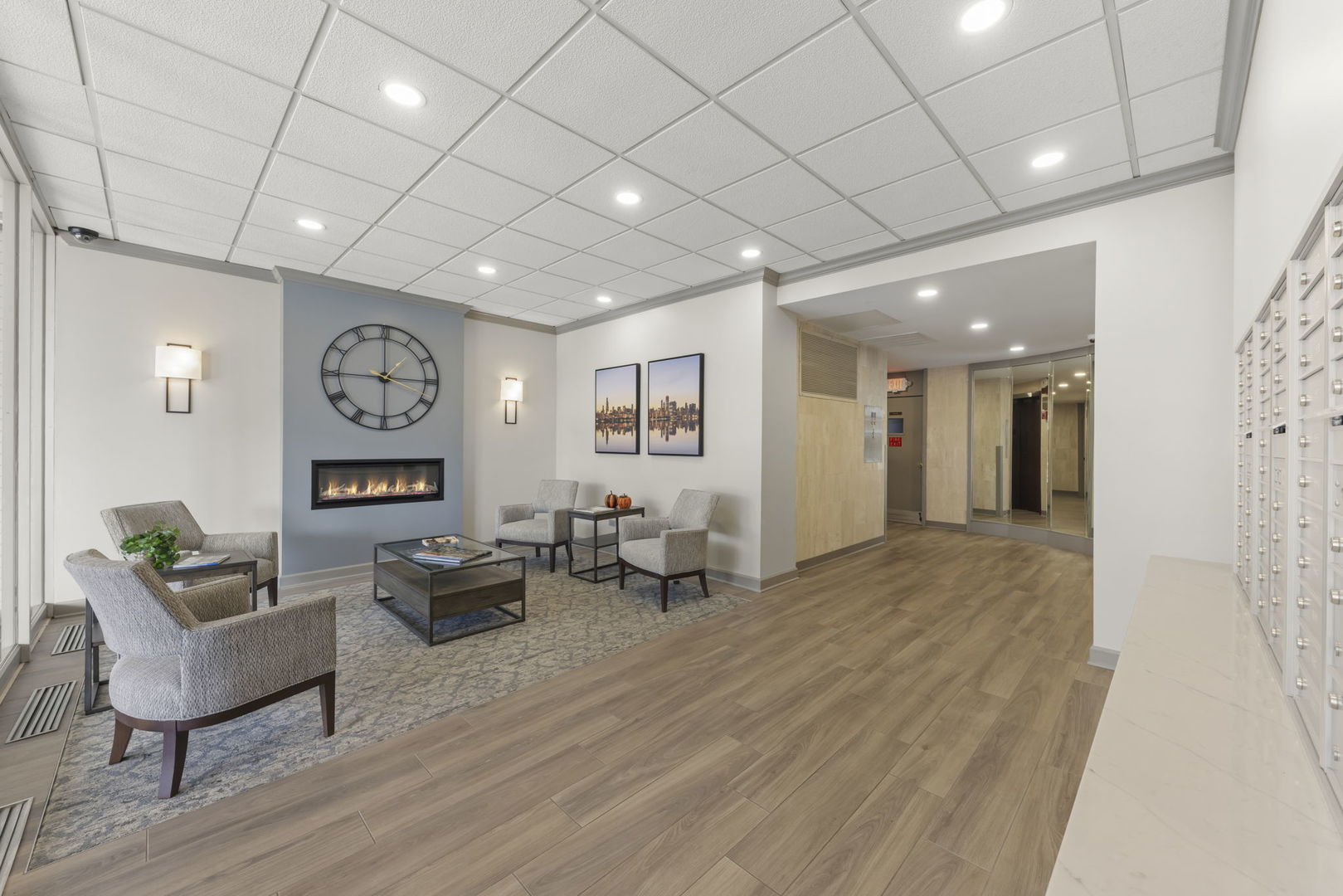 141 North La Grange Road, Unit 803 La Grange, IL 60525 - Photo 17 of 21