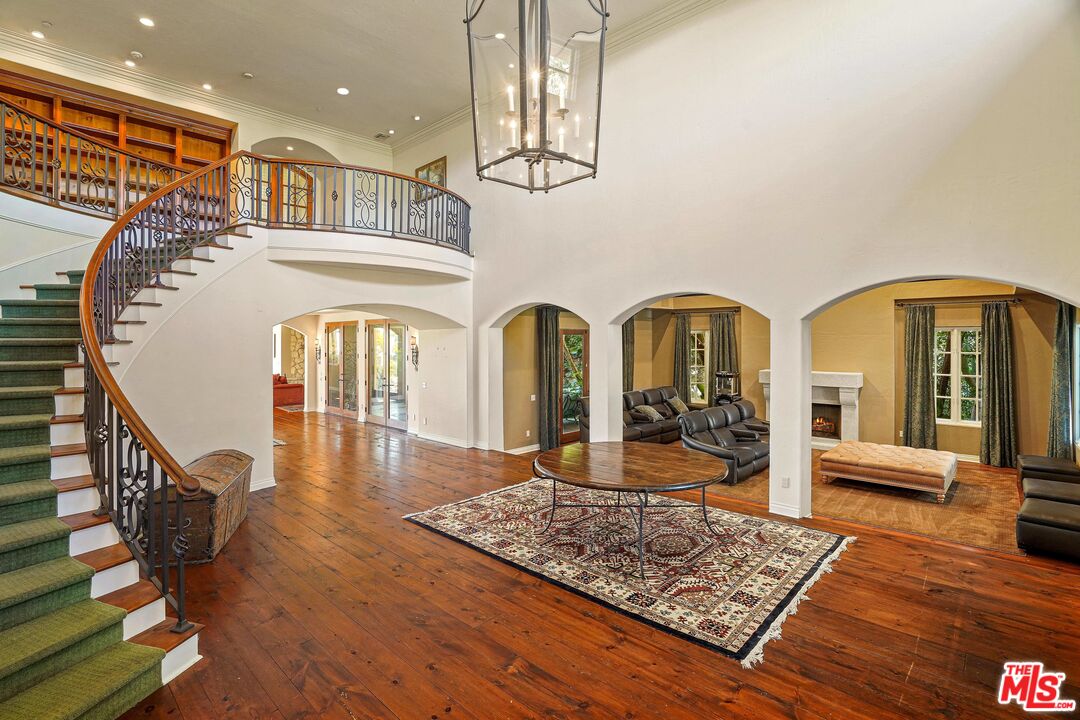 1452 Vía Cresta Pacific Palisades, CA 90272 - Photo 13 of 24 a view of living room and wooden floor