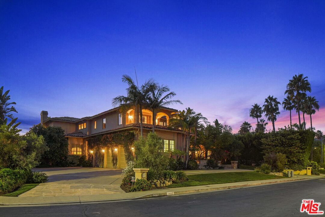 1452 Vía Cresta Pacific Palisades, CA 90272 - Photo 5 of 24 a view of a fountain in front of a building