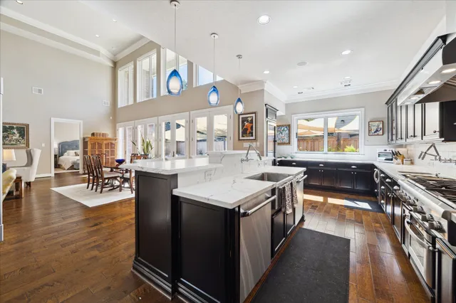 $799,000 | 1202 Meadowlark Lane, Sugar Land, TX 77478