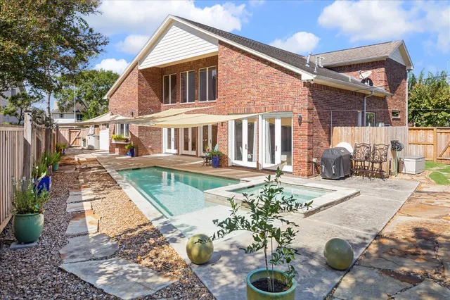 $799,000 | 1202 Meadowlark Lane, Sugar Land, TX 77478