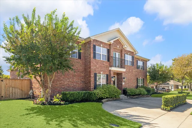 $799,000 | 1202 Meadowlark Lane, Sugar Land, TX 77478