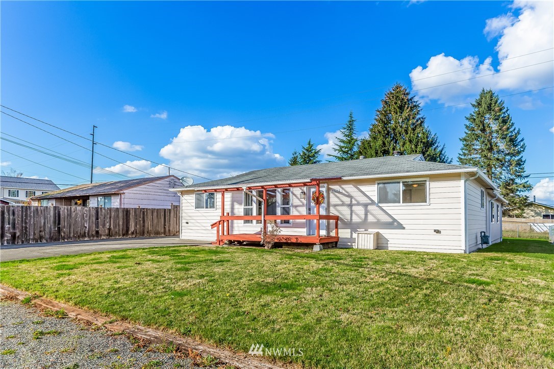 12012 Southeast 161st Street Renton, WA 98058 - Photo 1 of 35 Gallery Image 1
