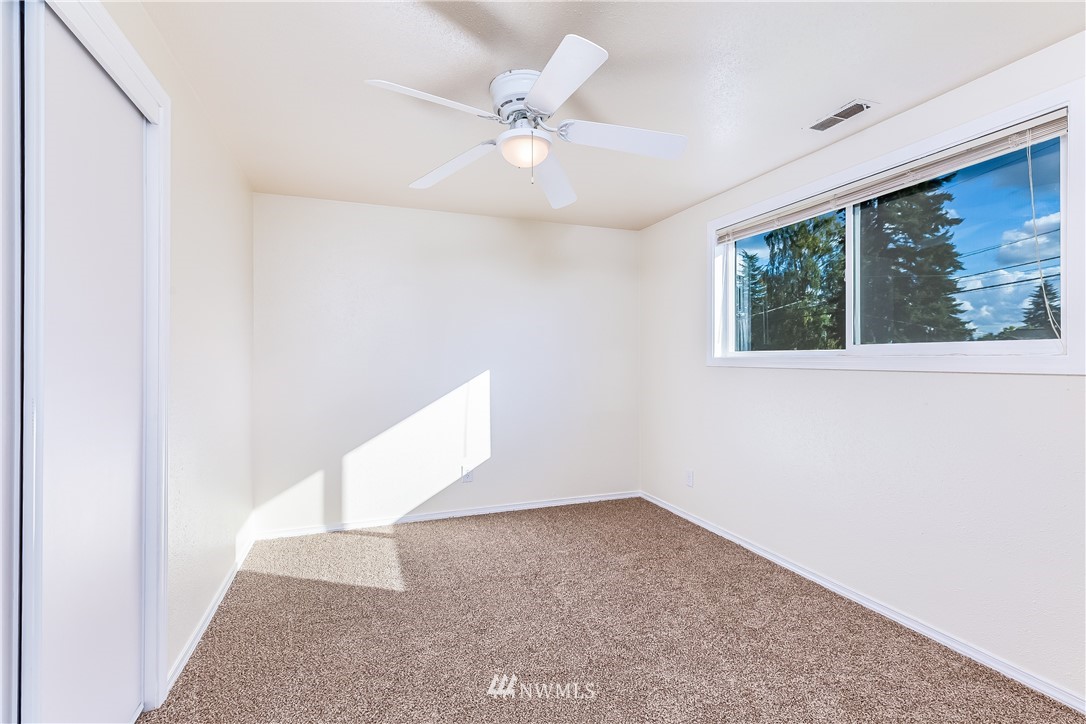 12012 Southeast 161st Street Renton, WA 98058 - Photo 23 of 35 Gallery Image 23