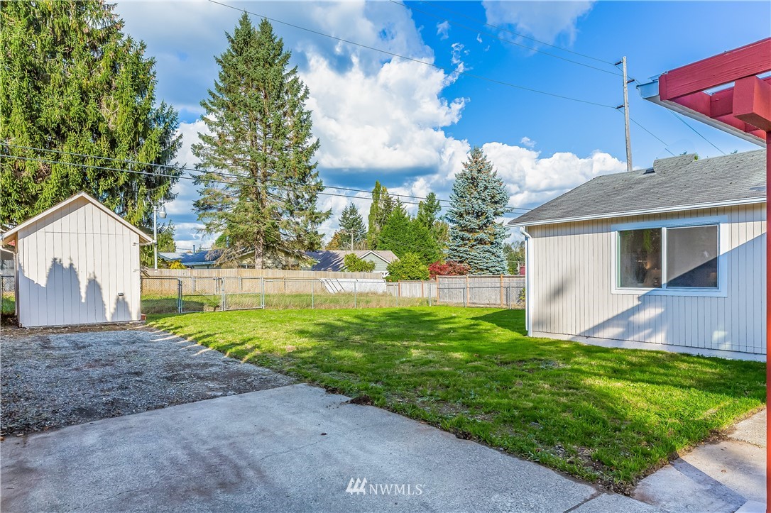 12012 Southeast 161st Street Renton, WA 98058 - Photo 26 of 35 Gallery Image 26