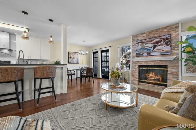 $385,000 | 16176 Lea Oak Court, Chesterfield, MO 63017