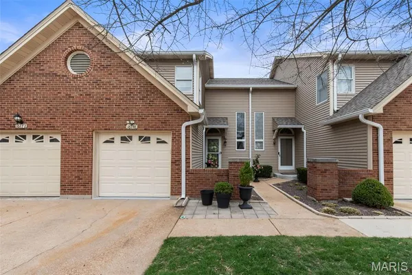 $385,000 | 16176 Lea Oak Court, Chesterfield, MO 63017