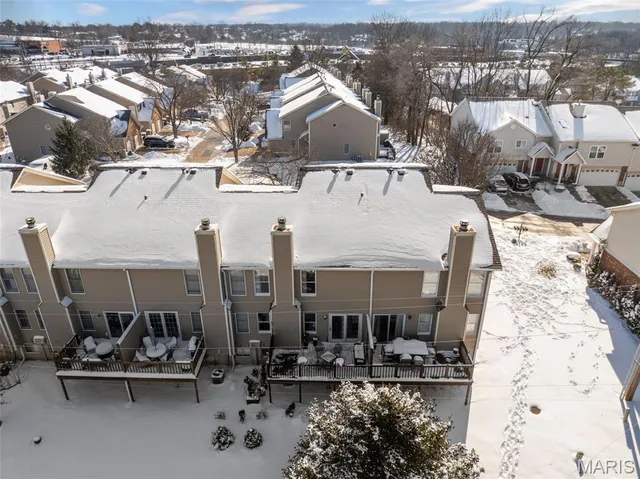 $385,000 | 16176 Lea Oak Court, Chesterfield, MO 63017