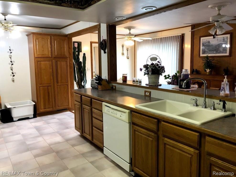 8138 Willard Road Millington, MI 48746 - Photo 5 of 38 IMG_2618.jpg