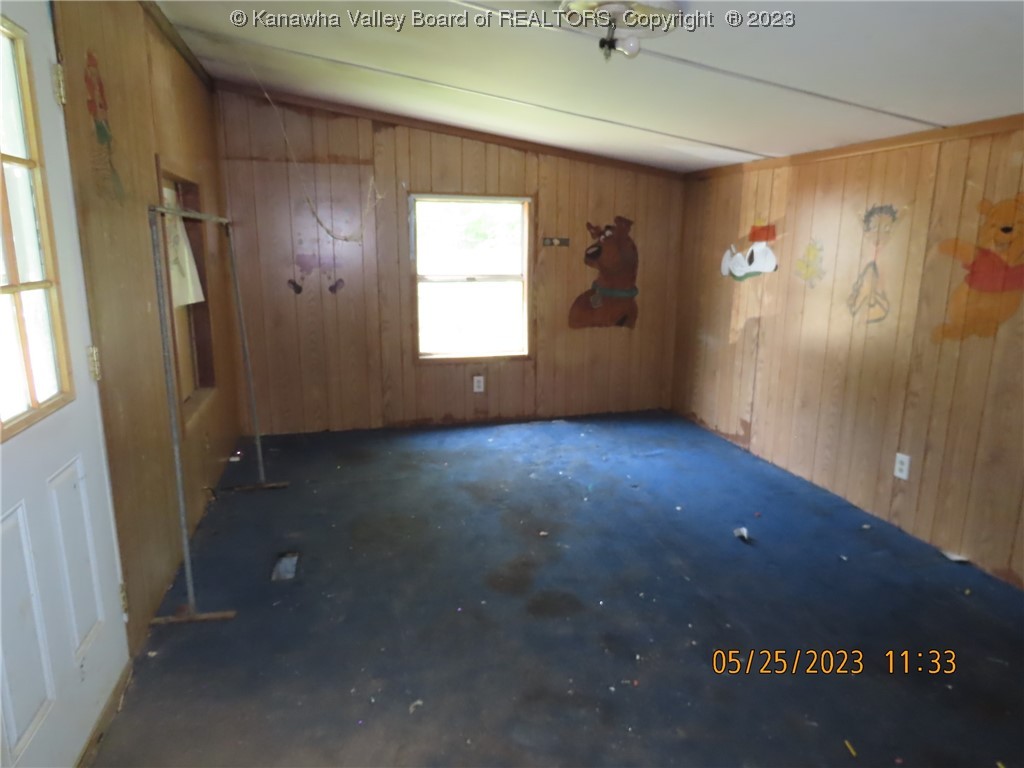 424 East Fork Road Harts, WV 25524 - Photo 10 of 16 Gallery Image 10