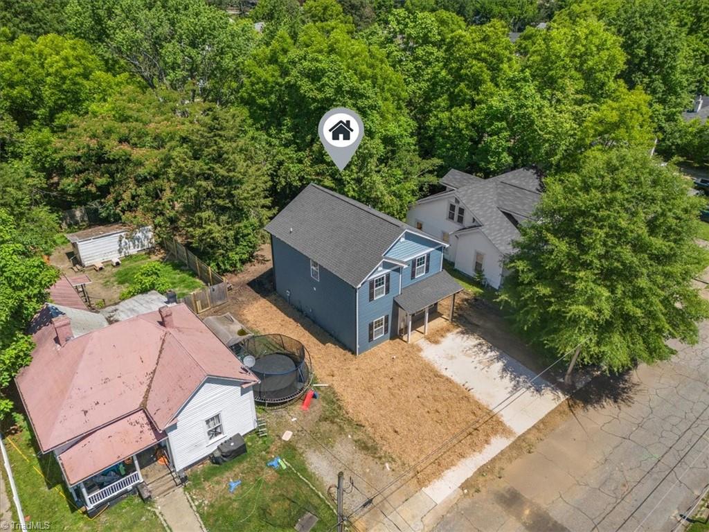 1124 Adams Street High Point, NC 27262 - Photo 3 of 31 Gallery Image 3