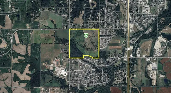 $4,620,000 | 811 4-H Road, Lansing, KS 66043