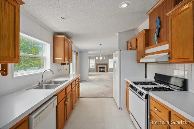 $329,000 | 17055 Blackfoot Trail, Howard City, MI 49329