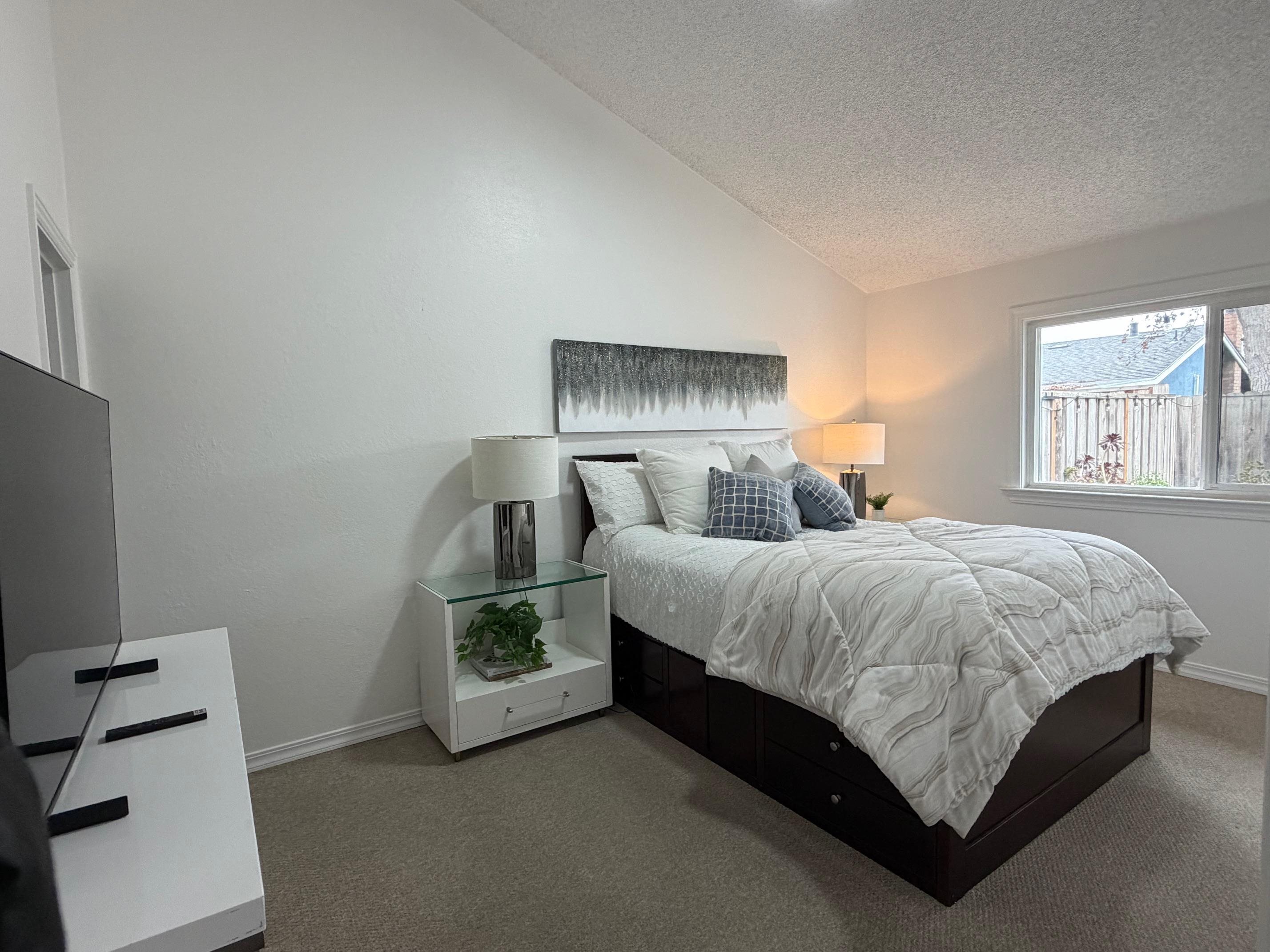 32451 Lake Ree Street Fremont, CA 94555 - Photo 9 of 25