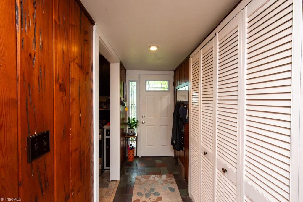 703 Locust Place High Point, NC 27265 - Photo 5 of 50 Gallery Image 5