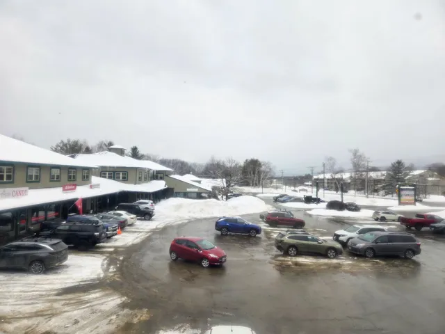 $234,900 | 264 Main Street, Unit E, Lincoln, NH 03251