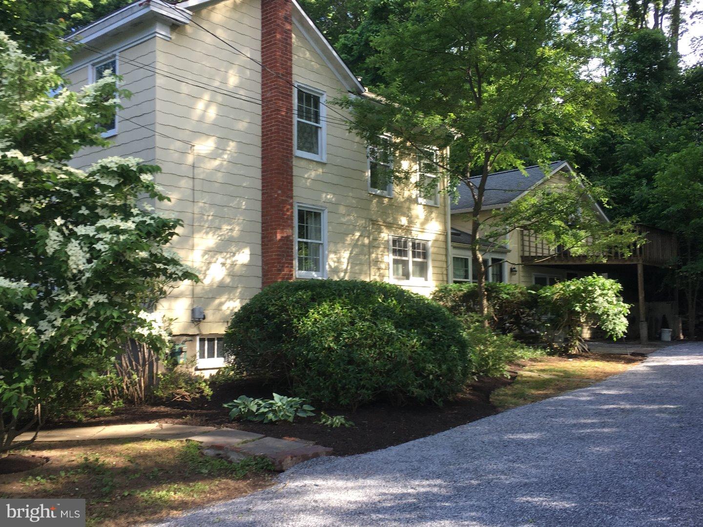 18 Risler Street Stockton, NJ 08559 - Photo 3 of 24