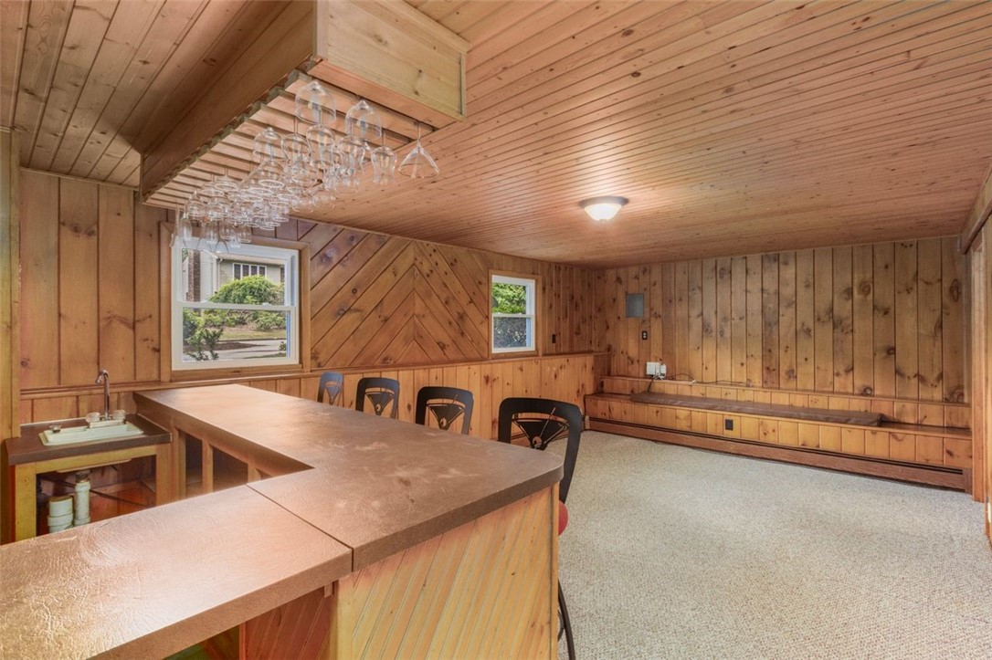 123 Hines Farm Road Cranston, RI 02921 - Photo 29 of 38