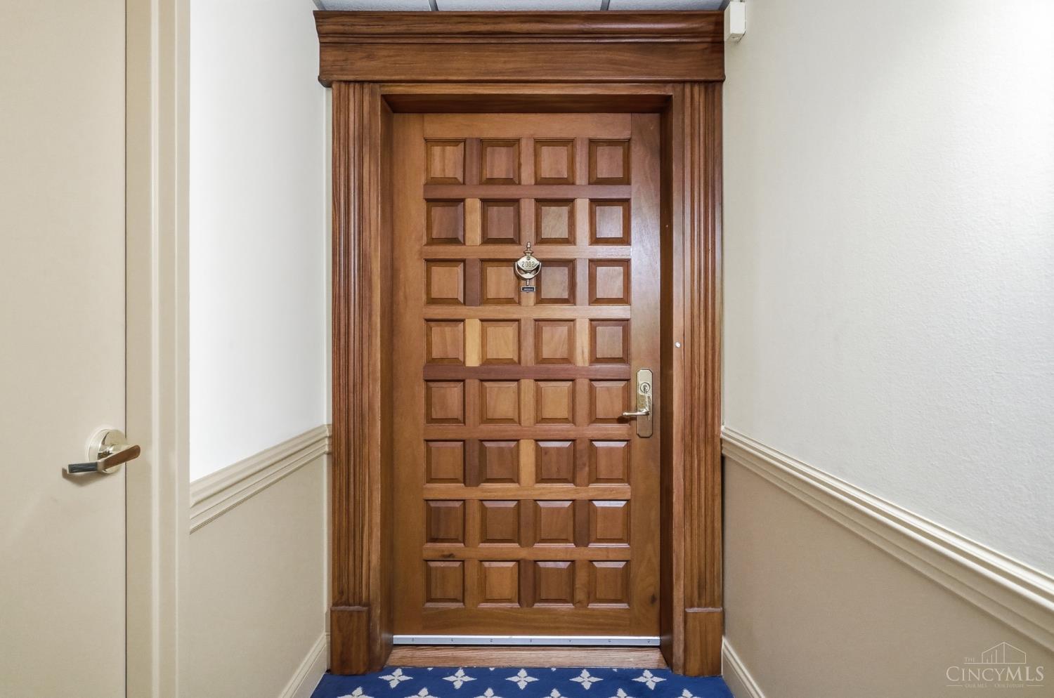 2444 Madison Road, Unit 2002 Cincinnati, OH 45208 - Photo 3 of 86 Gallery Image 3