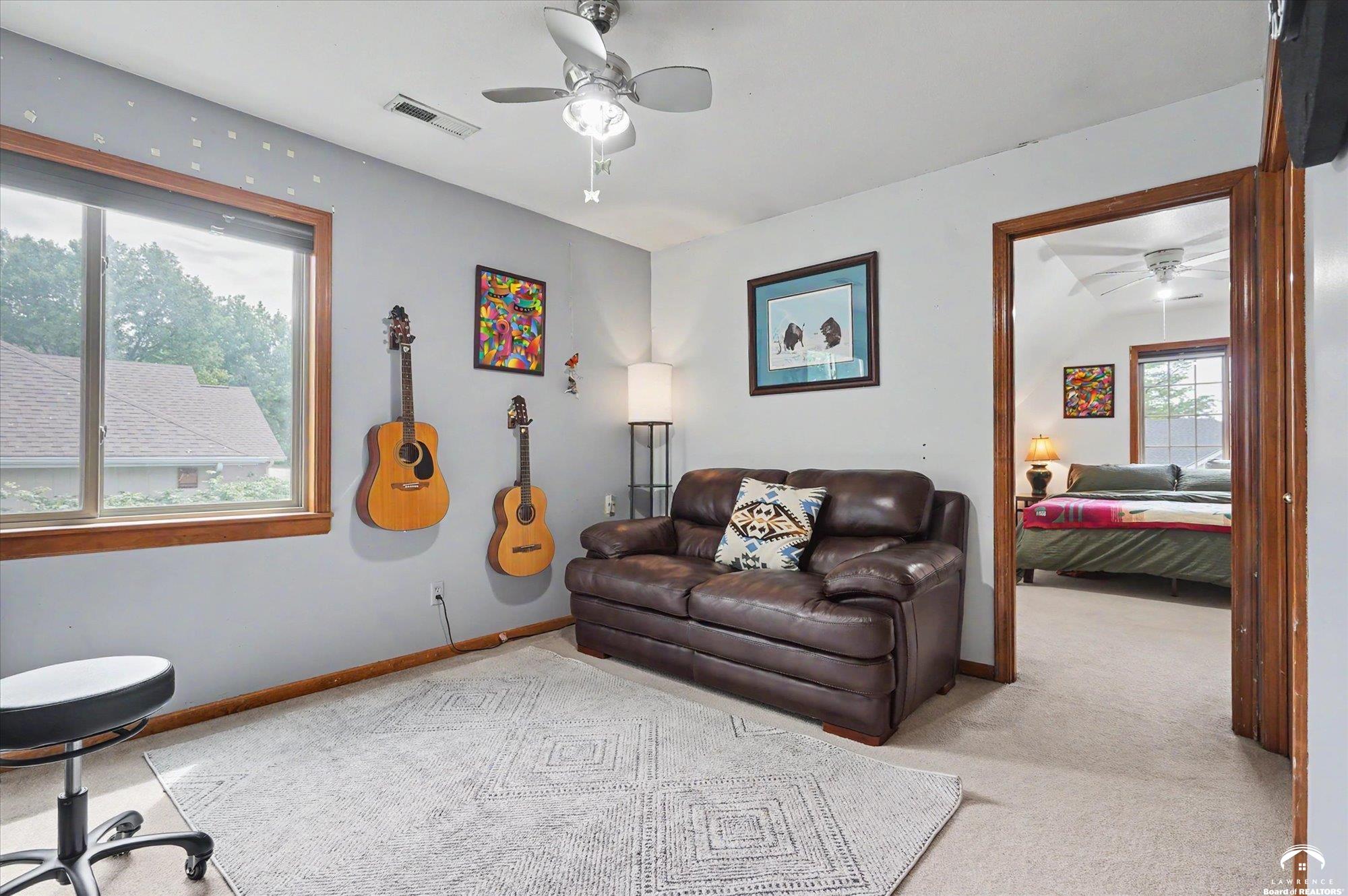 2408 Oxford Road Lawrence, KS 66049 - Photo 26 of 43