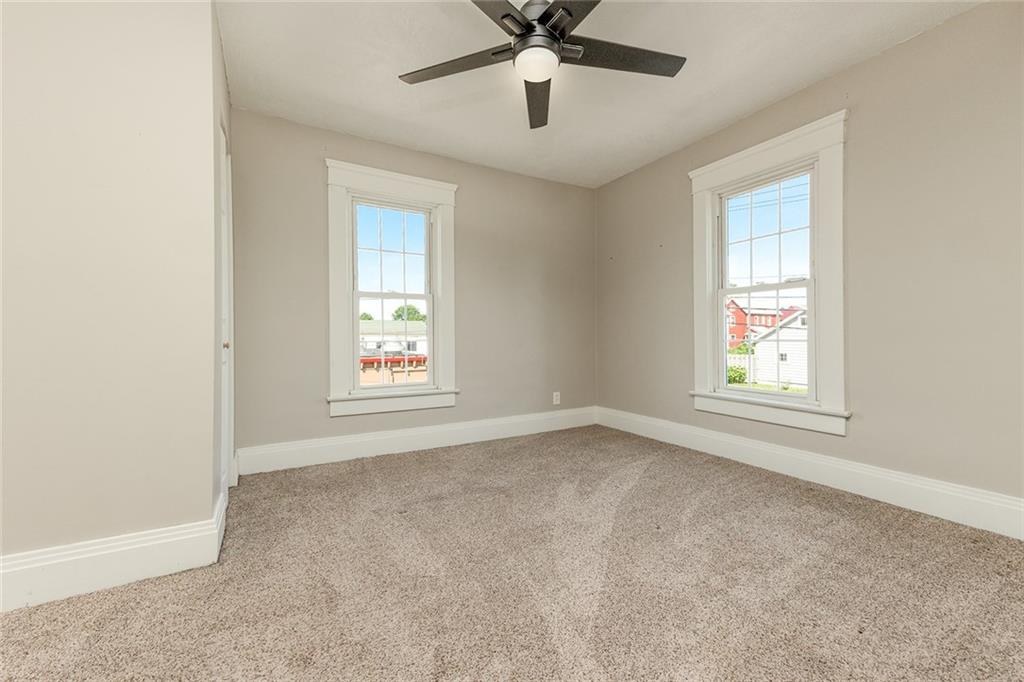 413 Spring Street Grove City, PA 16127 - Photo 17 of 25 Gallery Image 17