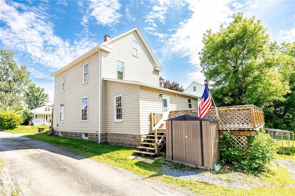 413 Spring Street Grove City, PA 16127 - Photo 19 of 25 Gallery Image 19