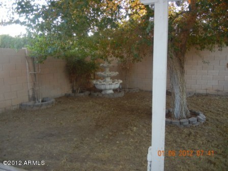 7541 West Calavar Road Peoria, AZ 85381 - Photo 8 of 8 backyard