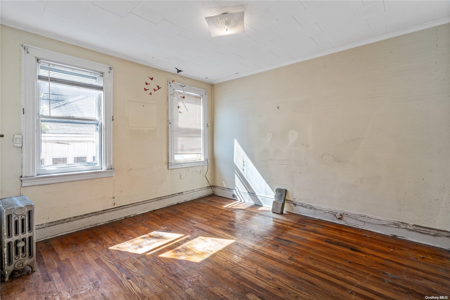 77-40 74th Street Queens, NY 11385 - Photo 20 of 28