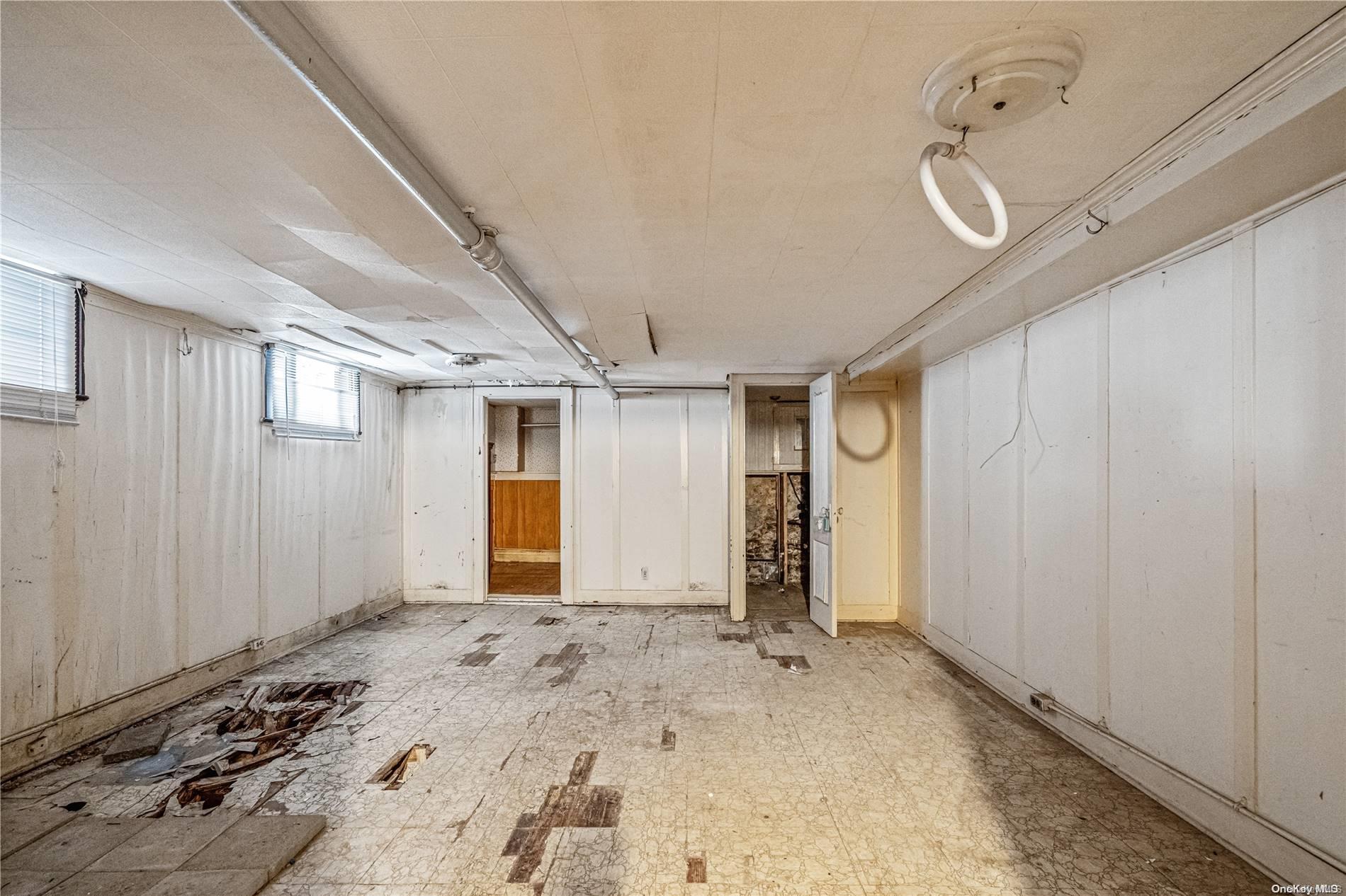 77-40 74th Street Queens, NY 11385 - Photo 25 of 28