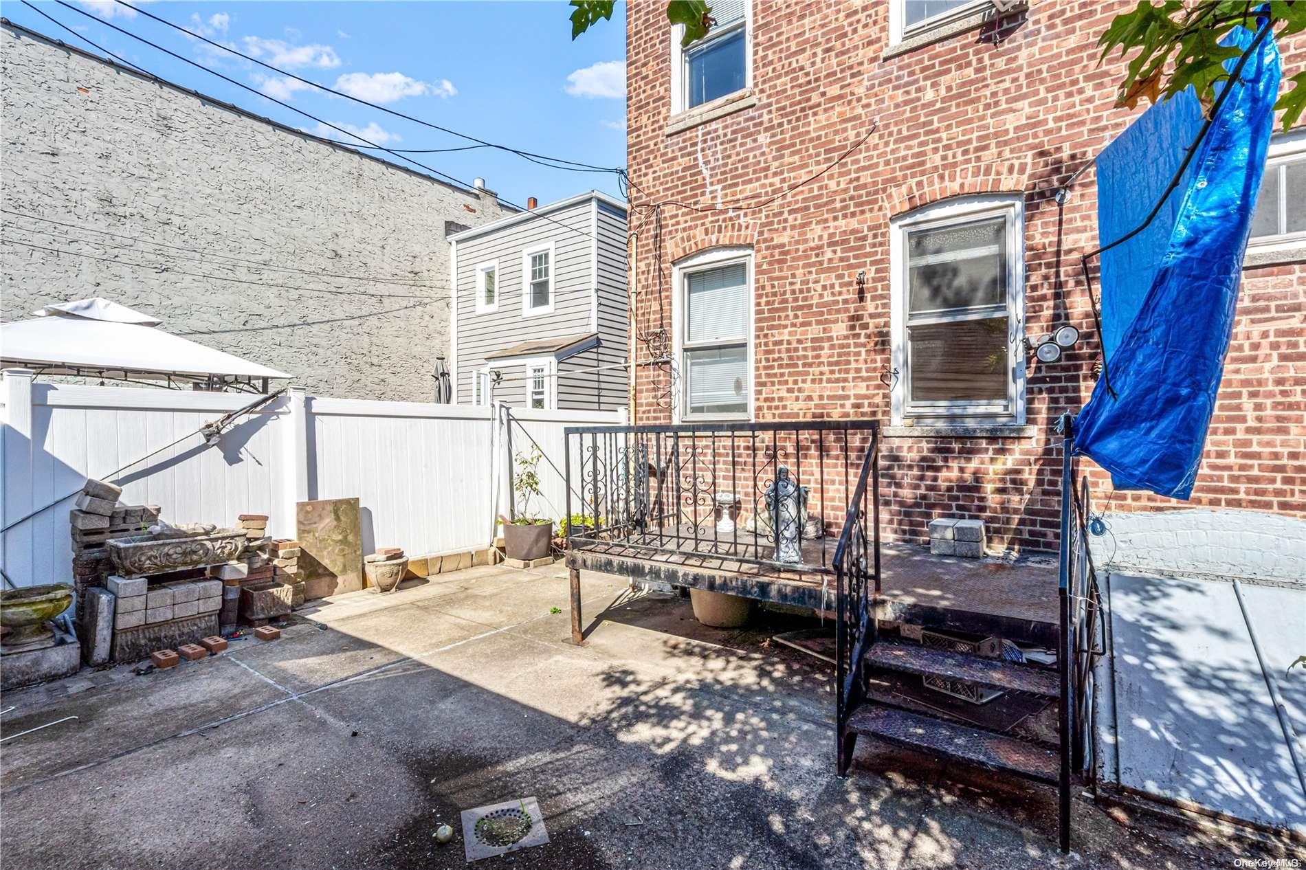 77-40 74th Street Queens, NY 11385 - Photo 27 of 28