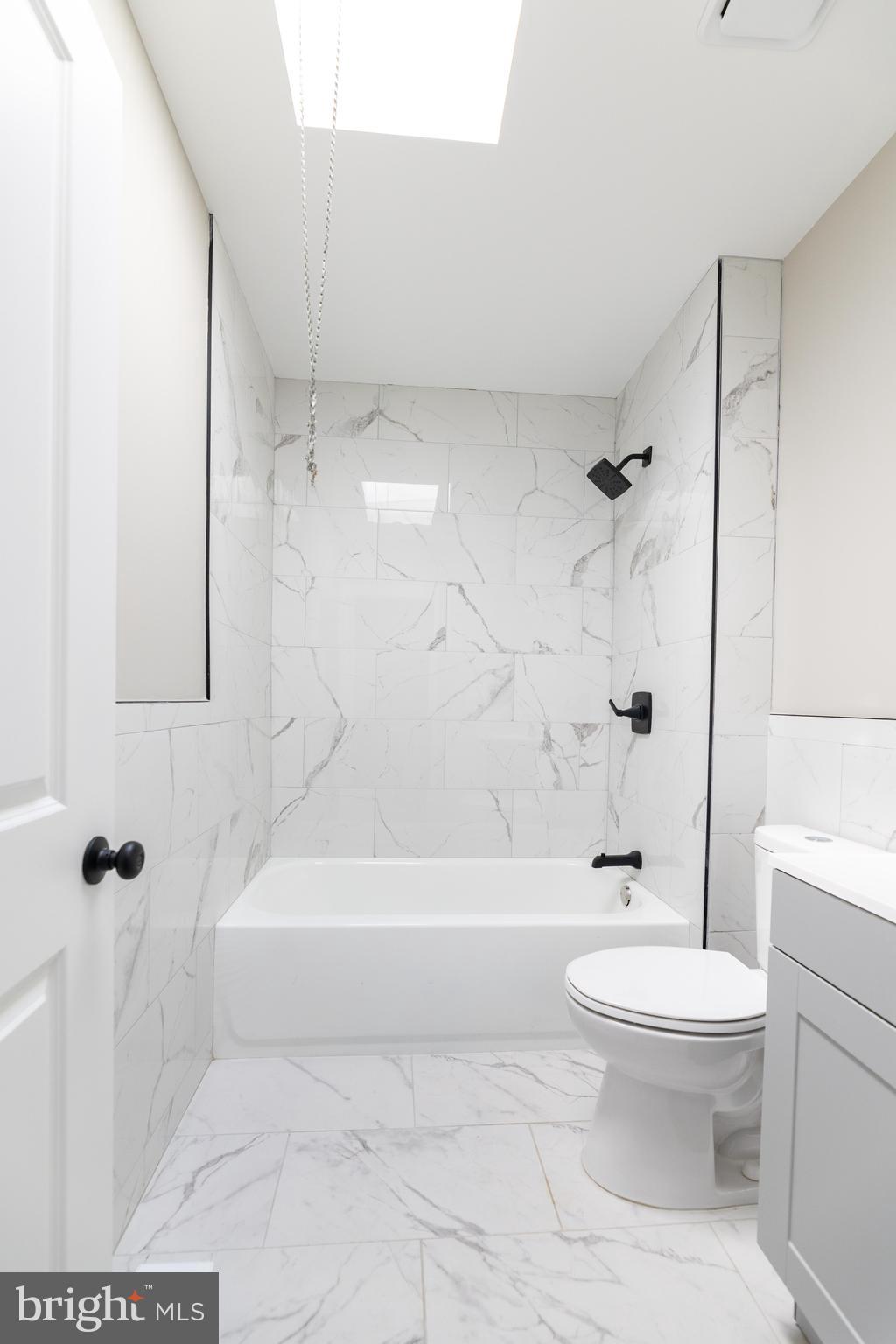 7732 Temple Road Philadelphia, PA 19150 - Photo 11 of 18