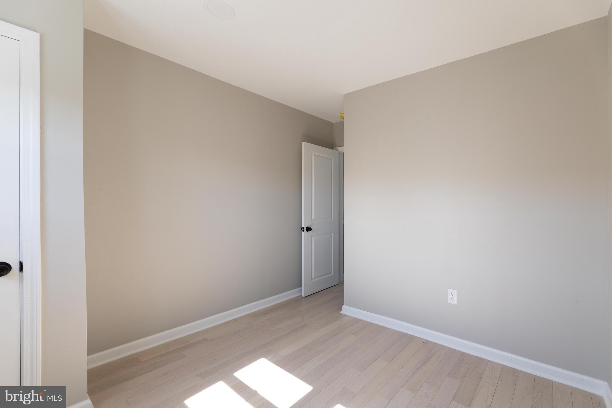 7732 Temple Road Philadelphia, PA 19150 - Photo 15 of 18