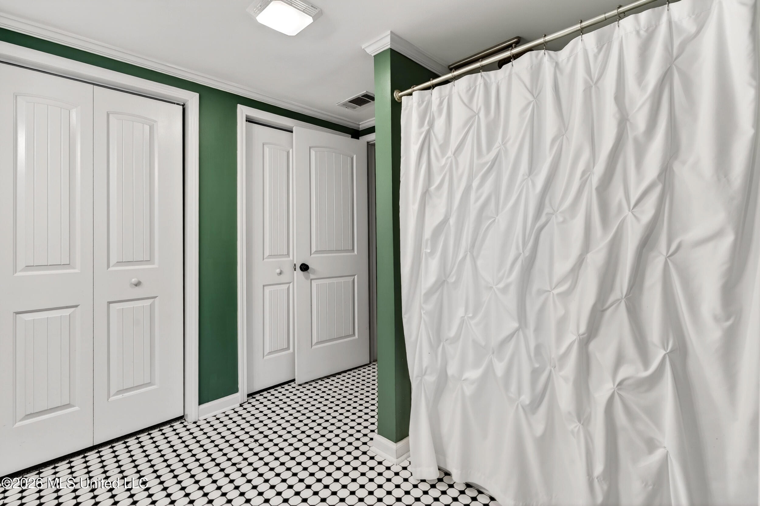18 Gale Davis Road Lumberton, MS 39455 - Photo 29 of 67 29_29_primarybathroom