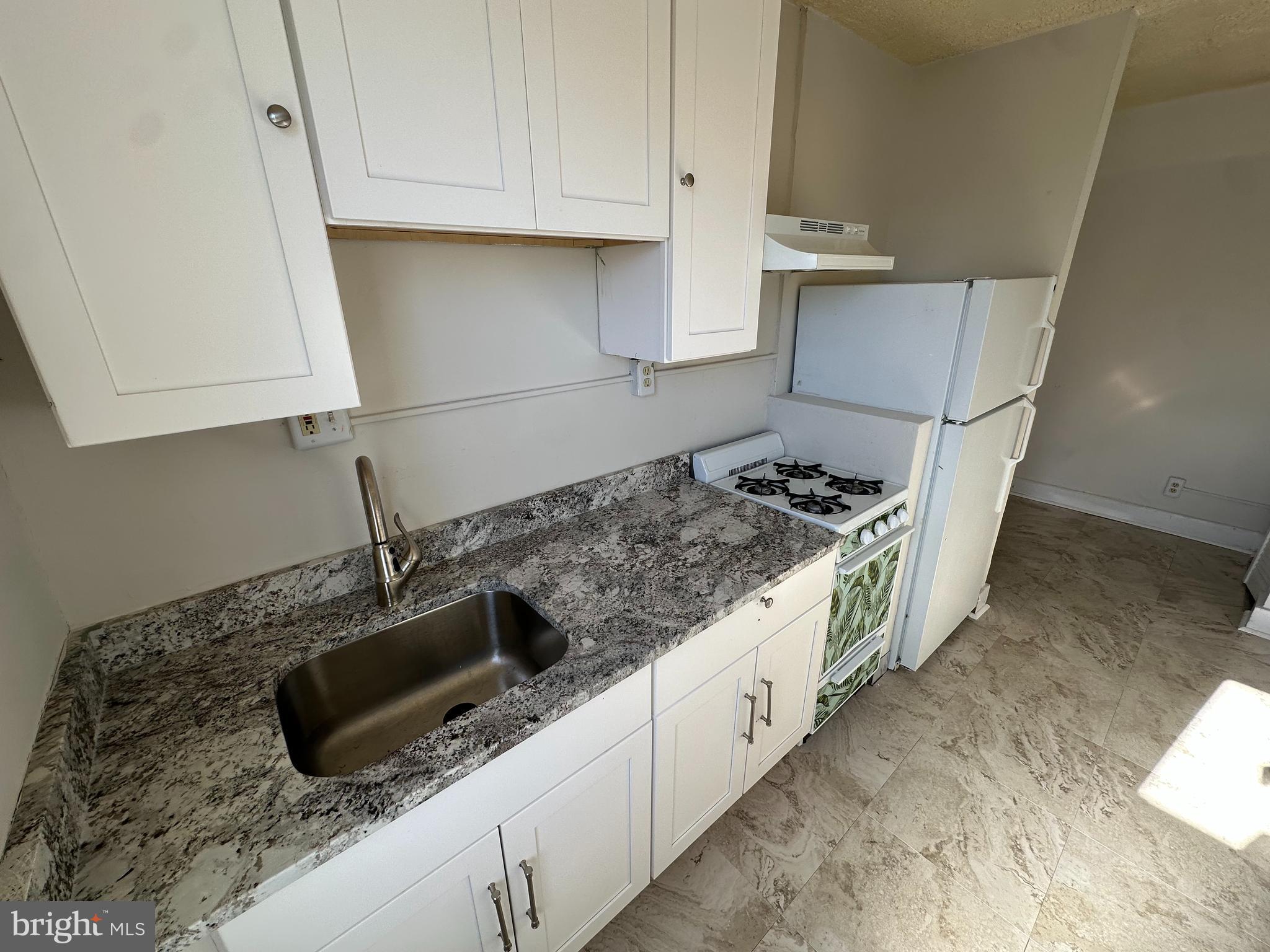 809 Cedar Heights Drive, Unit D Capitol Heights, MD 20743 - Photo 2 of 14 Cute Galley Kitchen