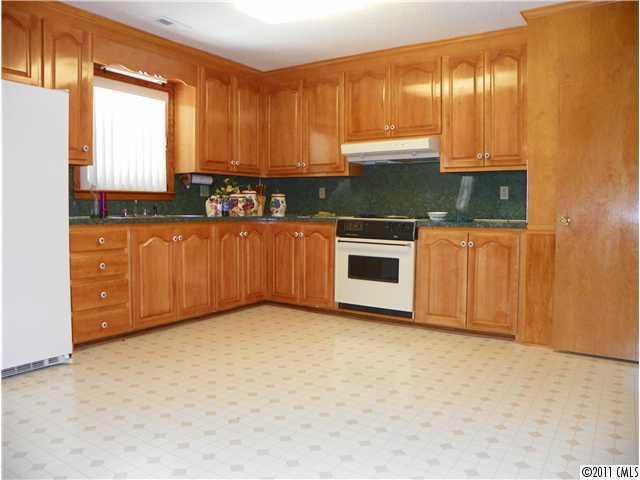 816 Bethlehem Road Kings Mountain, NC 28086 - Photo 8 of 16 Gallery Image 8