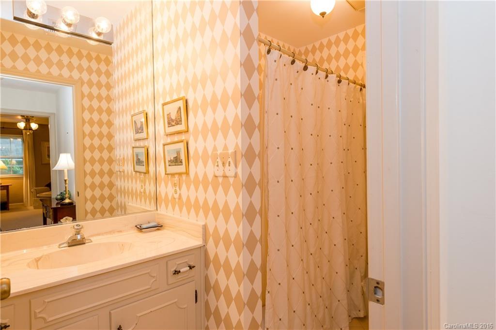 1117 Rutledge Avenue Charlotte, NC 28211 - Photo 14 of 23 Gallery Image 14