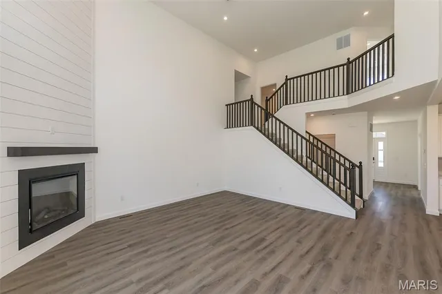 $639,900 | 717 Southerland Drive, O'Fallon, MO 63368