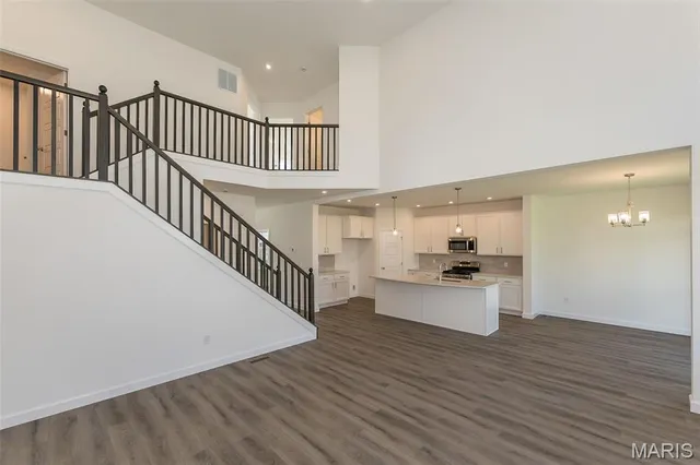 $639,900 | 717 Southerland Drive, O'Fallon, MO 63368