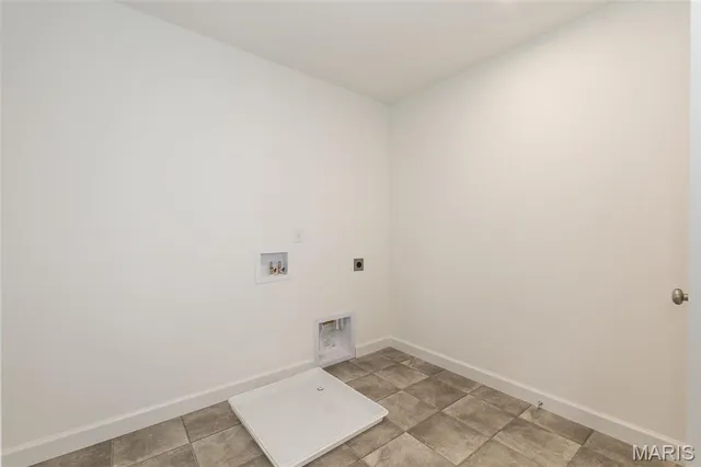 $639,900 | 717 Southerland Drive, O'Fallon, MO 63368