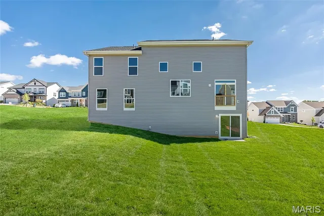 $639,900 | 717 Southerland Drive, O'Fallon, MO 63368