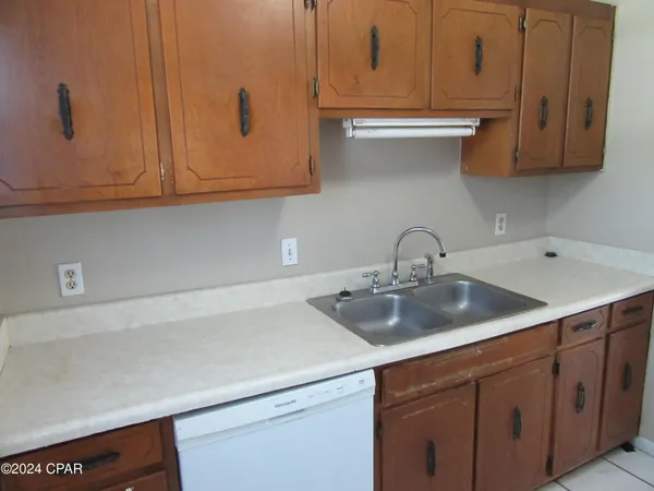 $1,095 | 5408-5414 Manzonita Drive, Panama City, FL 32404