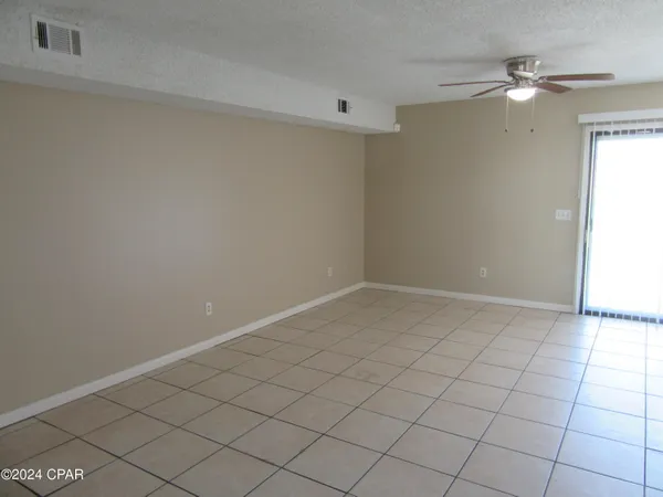 $1,095 | 5408-5414 Manzonita Drive, Panama City, FL 32404
