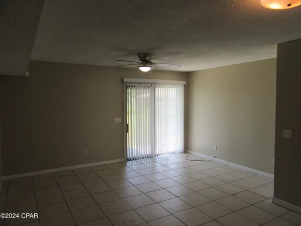 $1,095 | 5408-5414 Manzonita Drive, Panama City, FL 32404