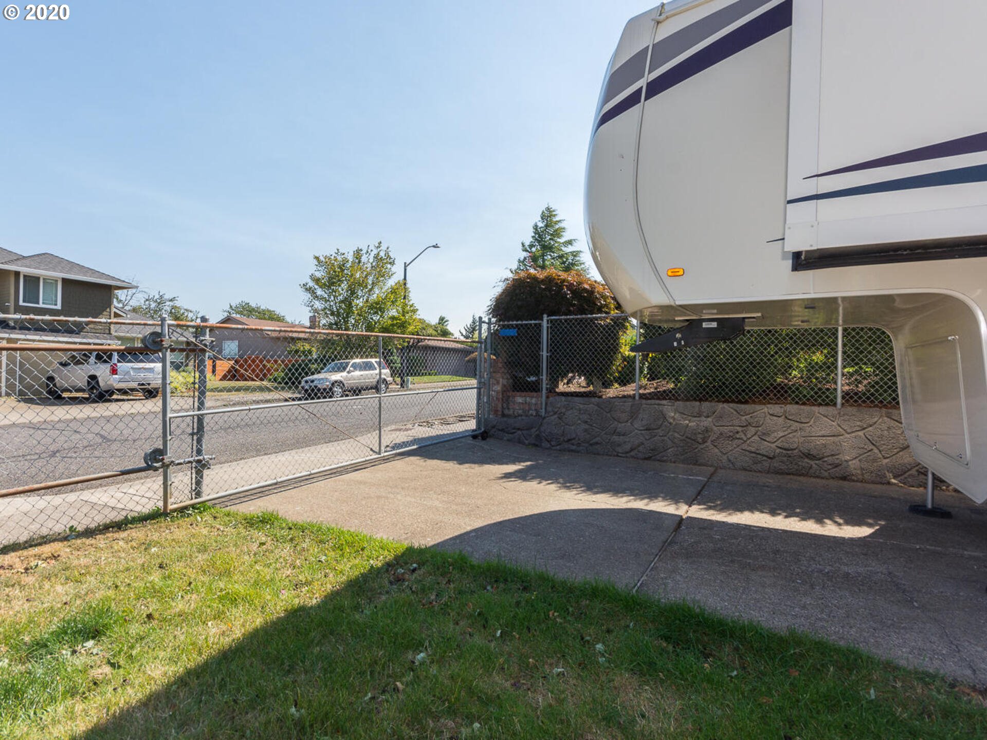 3702 Southwest 19th Street Gresham, OR 97080 - Photo 27 of 29