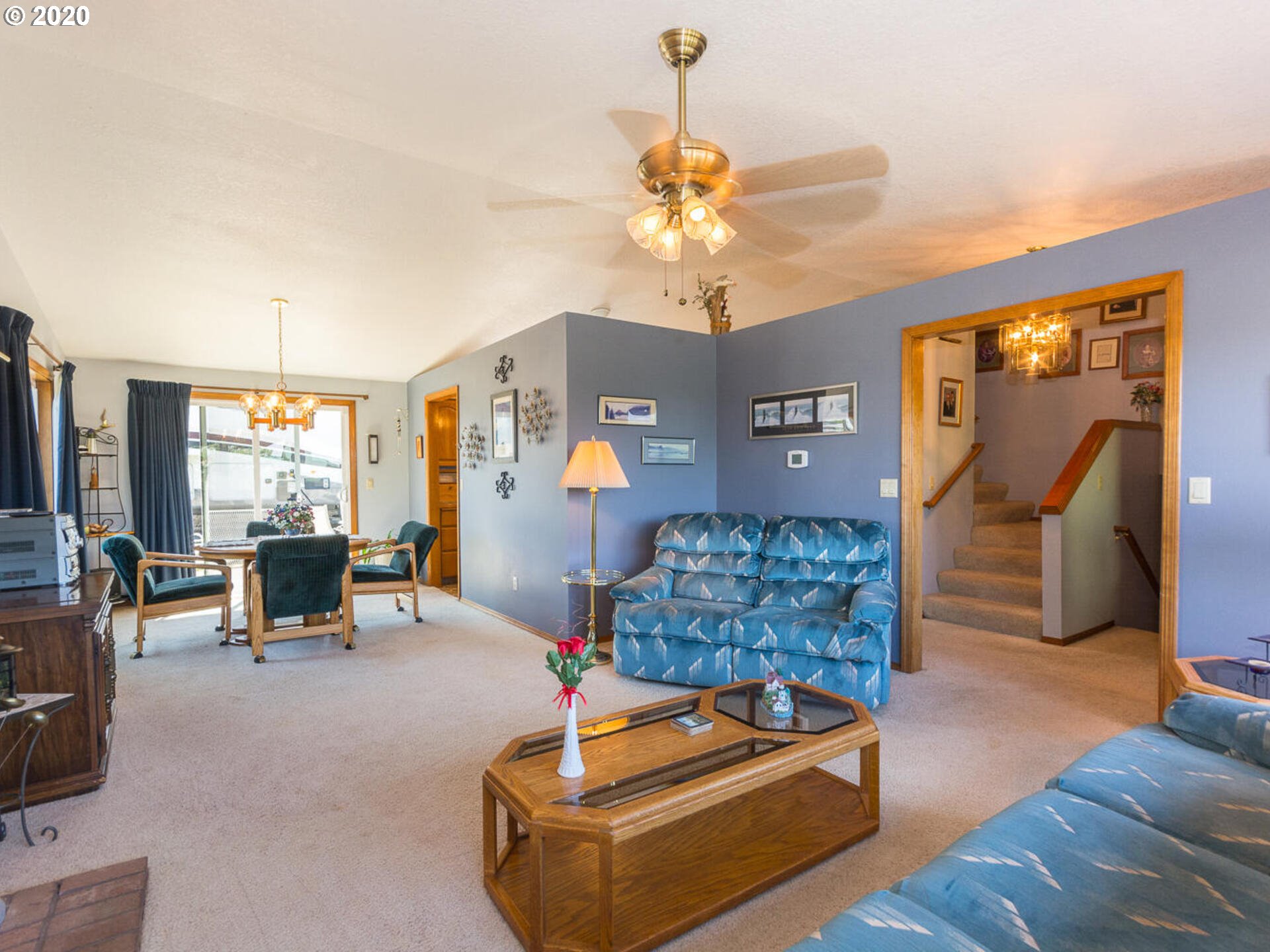 3702 Southwest 19th Street Gresham, OR 97080 - Photo 5 of 29