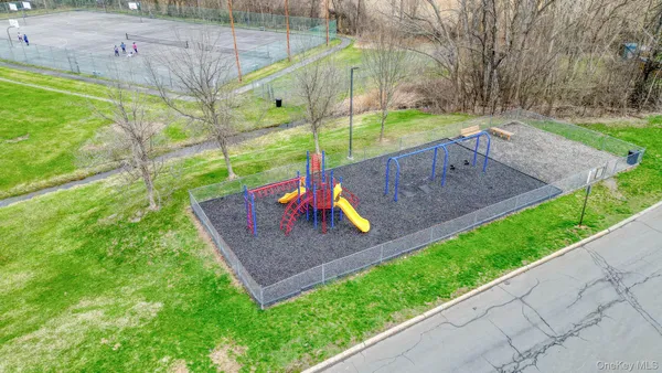 $349,900 | 1311 Whispering Hills Drive, Chester, NY 10918