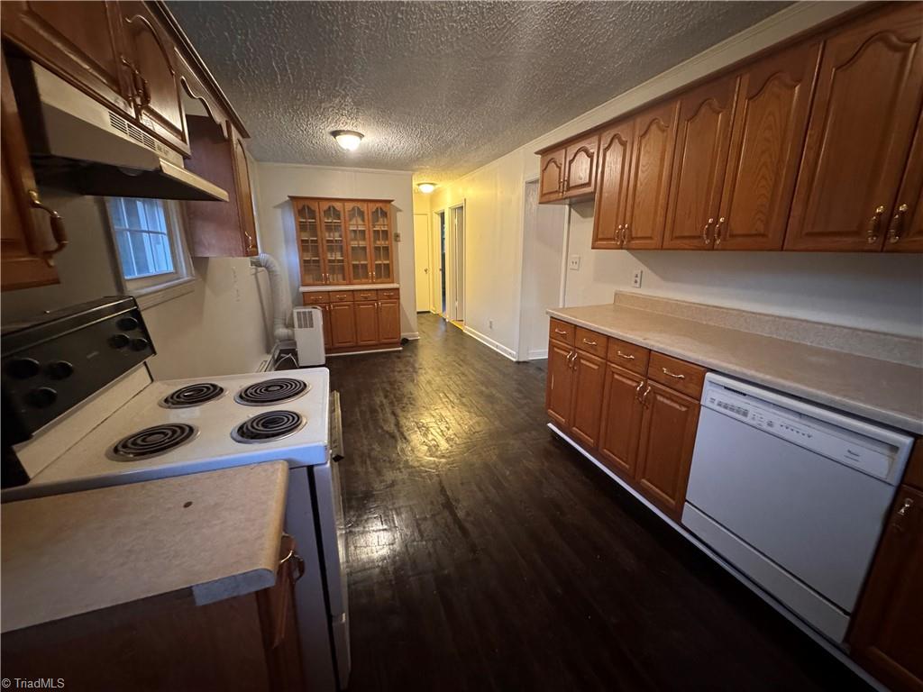 1052 Johnsontown Road Thomasville, NC 27360 - Photo 12 of 15