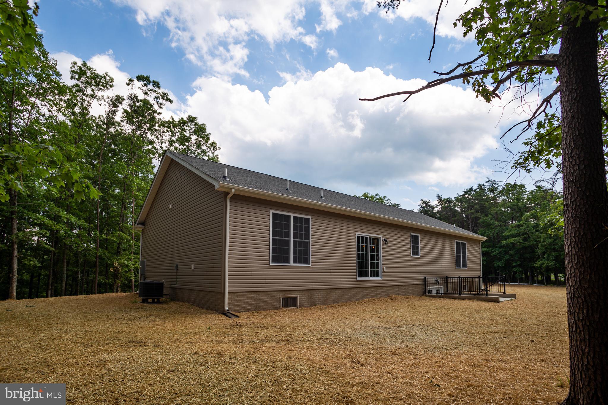 887 Adams Road Winchester, VA 22603 - Photo 15 of 75 Gallery Image 15